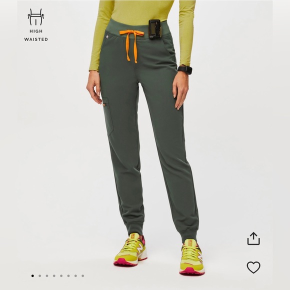 FIGS HIGH WAISTED ZAMORA JOGGER - LARGE PETITE - Picture 2 of 3